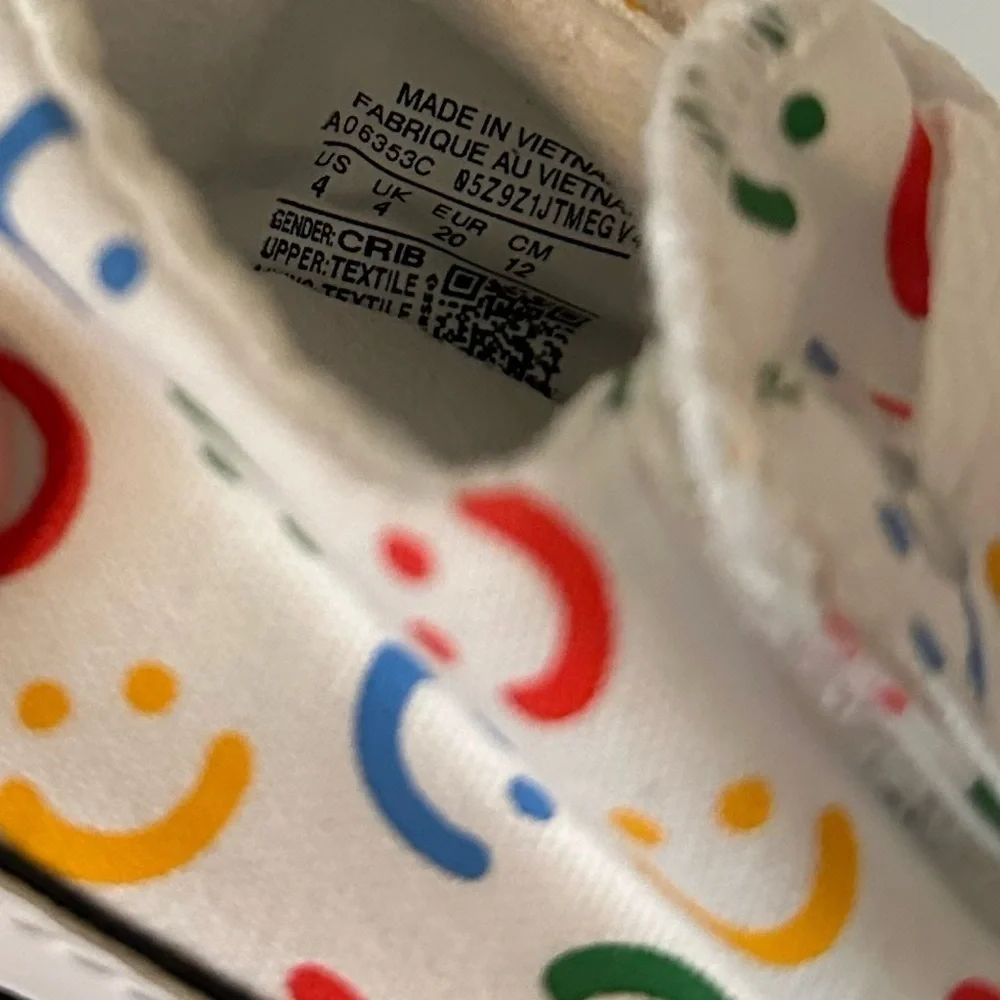 Converse Chuck Taylor All Star Cribster Easy On Doodles Colorful Smiley Face 4